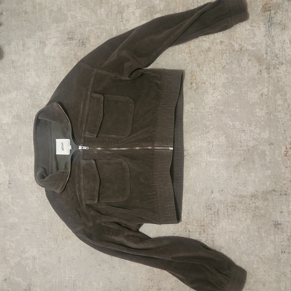 aerie dark green cropped zip up